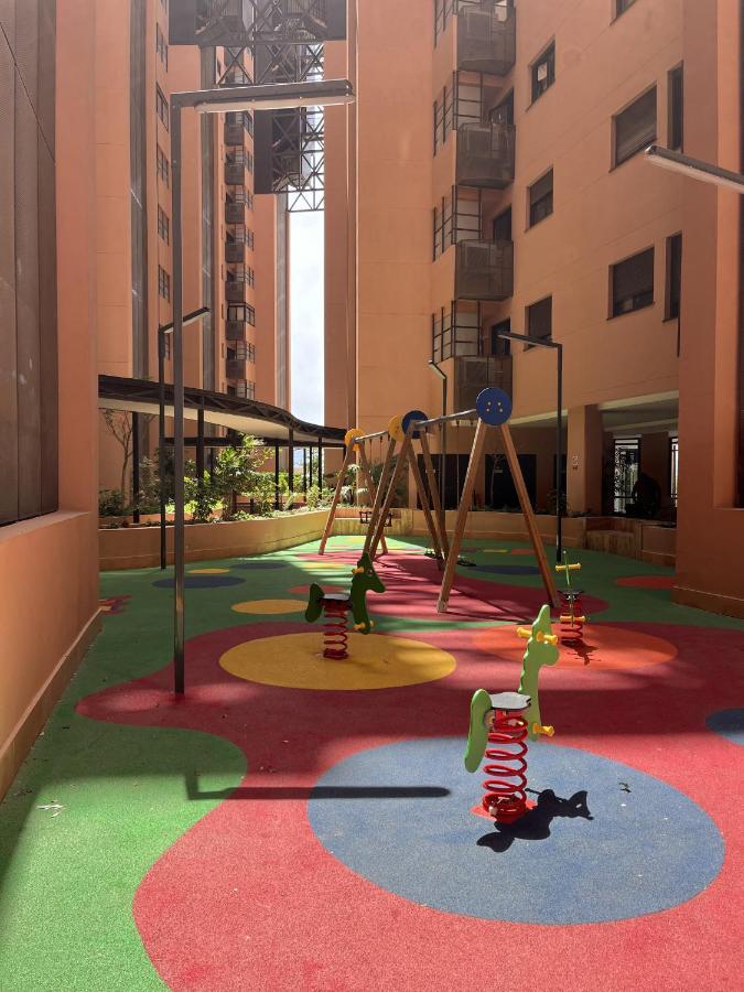 -Malagasunapts-Skygarden Teatinos Pool Playground Zewnętrze zdjęcie