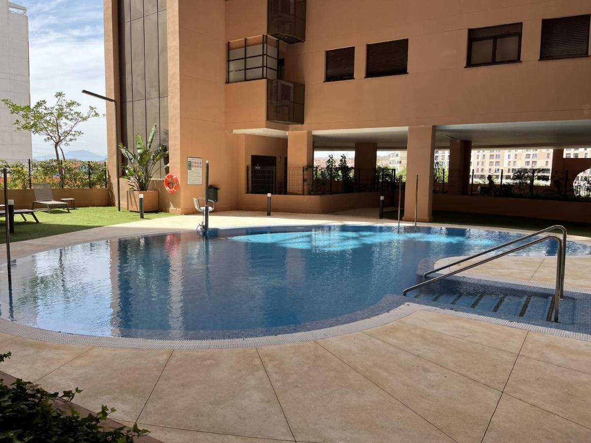 -Malagasunapts-Skygarden Teatinos Pool Playground Zewnętrze zdjęcie
